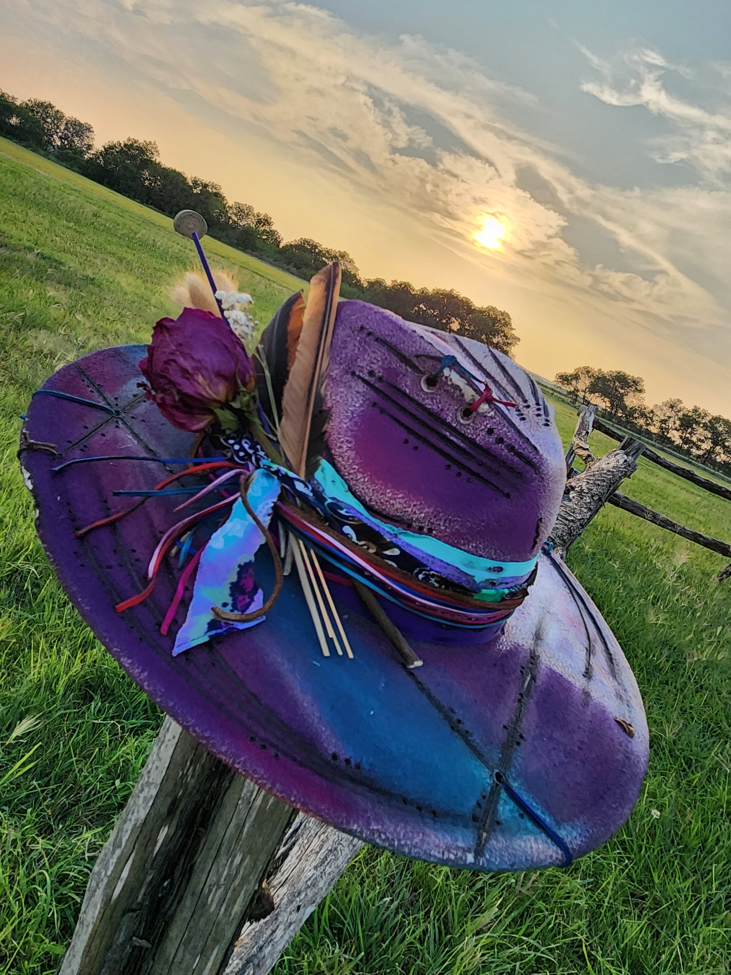 The "Hippies & Cowboys" Lid