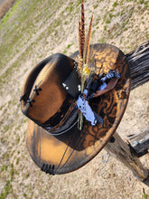 Load image into Gallery viewer, The "Reaching for Ya" Lid