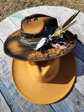 Load image into Gallery viewer, The "Reaching for Ya" Lid