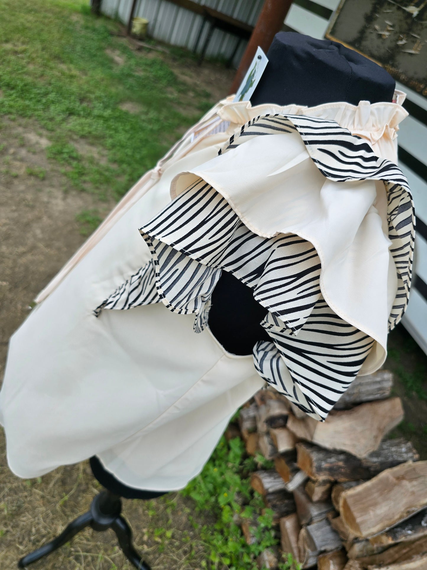 Cream Ruffle Sleeve top