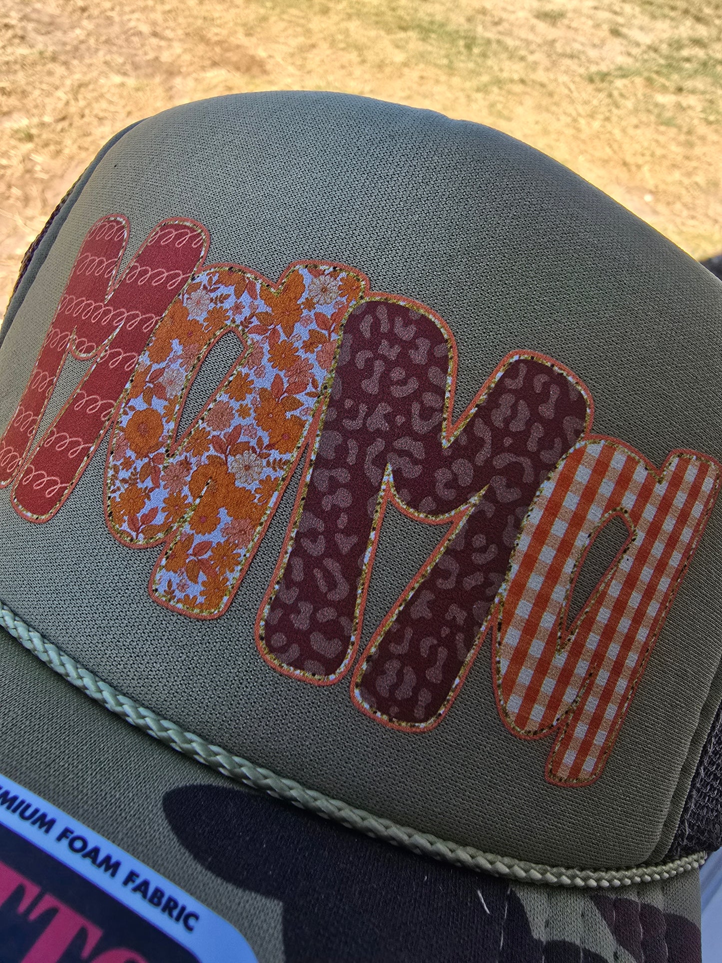 FaLL Mama Trucker