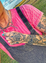 Load image into Gallery viewer, The &quot;Tied&quot; Pearl Bracelet
