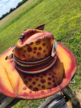 Load image into Gallery viewer, The &quot;Pink Panther&quot; Lid
