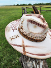 Load image into Gallery viewer, The &quot;Happy Girl Era&quot; Lid
