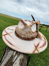 Load image into Gallery viewer, The &quot;Happy Girl Era&quot; Lid
