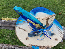 Load image into Gallery viewer, The &quot;Shivers&quot; lid
