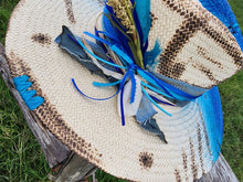 Load image into Gallery viewer, The &quot;Shivers&quot; lid
