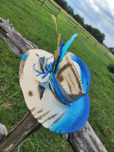 Load image into Gallery viewer, The &quot;Shivers&quot; lid
