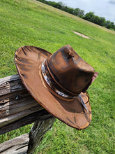 Load image into Gallery viewer, The &quot;ZZ Top&quot; Lid
