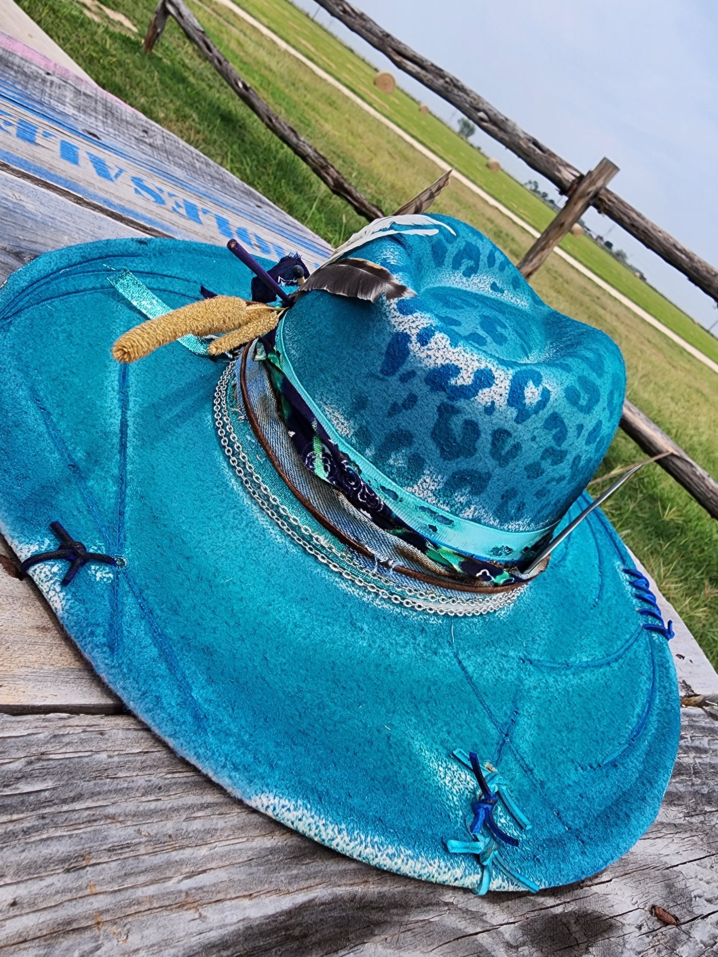 The "Just a Girl" Lid
