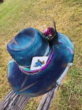 Load image into Gallery viewer, The &quot;Rag Doll&quot; Lid
