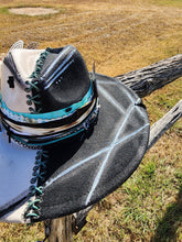 Load image into Gallery viewer, The &quot;Sun to Me&quot; Lid
