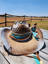 Load image into Gallery viewer, The &quot;Amy&quot; Lid
