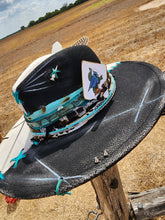 Load image into Gallery viewer, The &quot;Favor&quot; Lid
