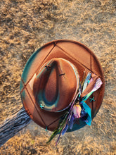 Load image into Gallery viewer, The &quot;Stone&quot; Lid
