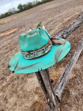 Load image into Gallery viewer, The &quot;Hold My Halo&quot; Lid
