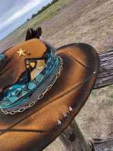 Load image into Gallery viewer, The &quot;Pretty Little Poison&quot; Lid
