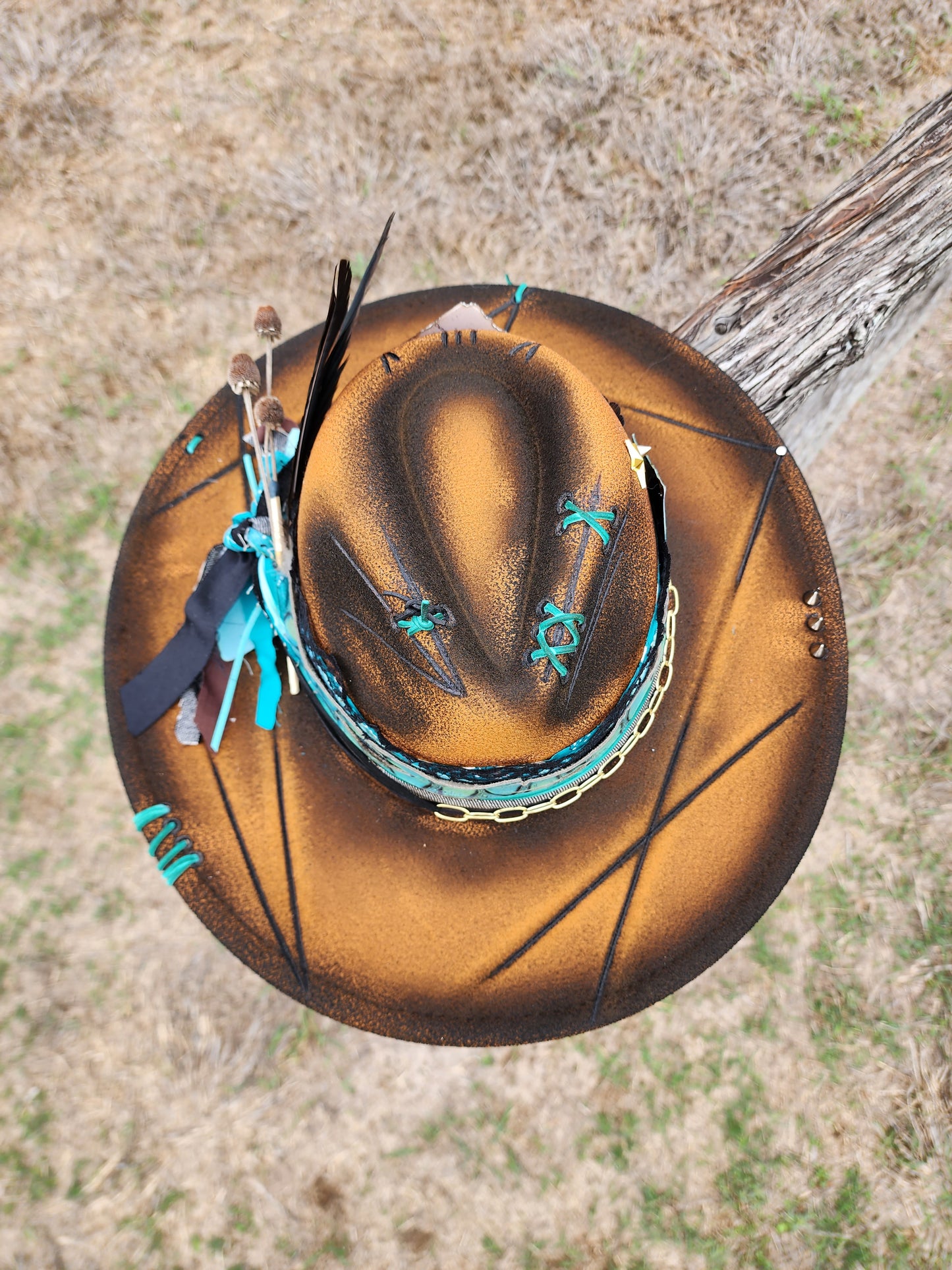 The "Pretty Little Poison" Lid
