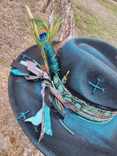 Load image into Gallery viewer, The &quot;Make Me Smile&quot; Lid
