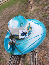 Load image into Gallery viewer, The &quot;Blue Eyes&quot; Lid
