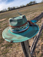 Load image into Gallery viewer, D. Harris balance
