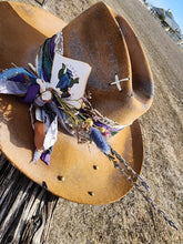 Load image into Gallery viewer, The &quot;Triumph&quot; Lid
