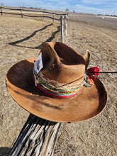 Load image into Gallery viewer, The &quot;Goodbye&quot; Lid
