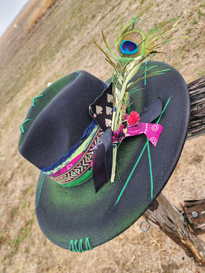 The "Callin' to Yuh" Lid