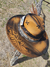 Load image into Gallery viewer, The &quot;Reaching for Ya&quot; Lid
