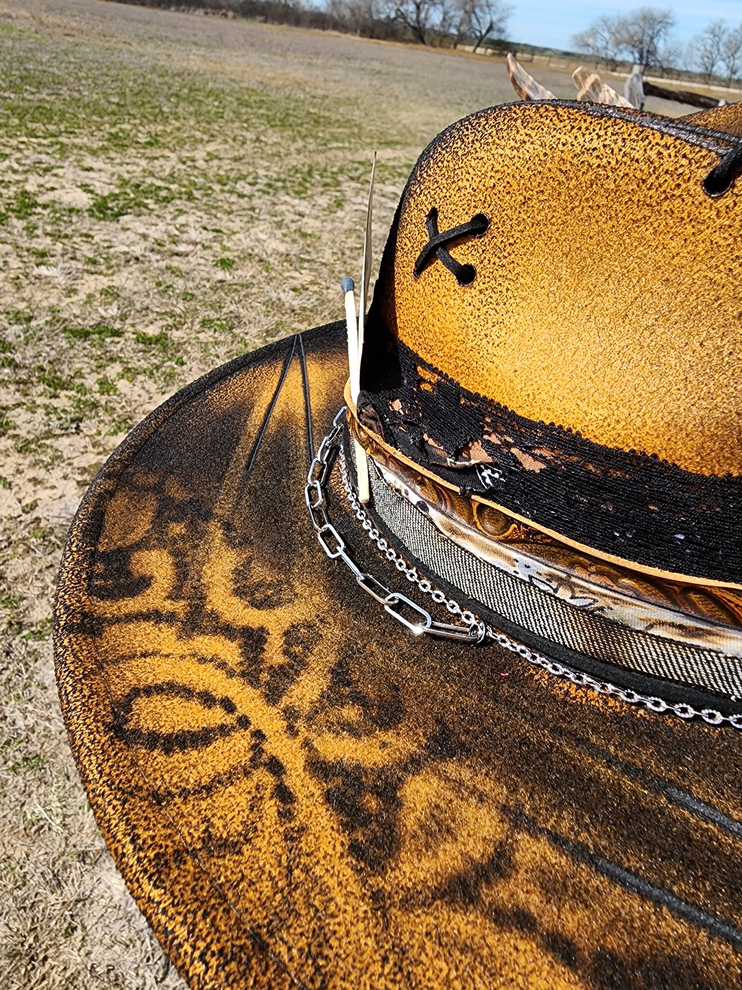 The "Reaching for Ya" Lid