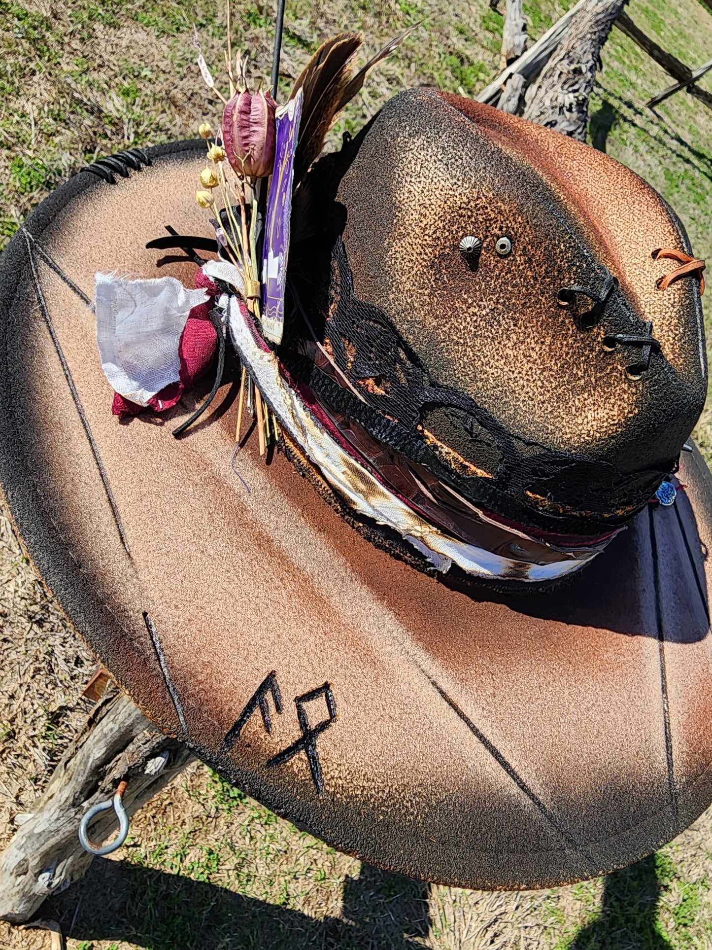 The "Breezy Moonfire" Lid