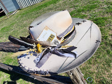 Load image into Gallery viewer, The &quot;Hands&quot; Lid
