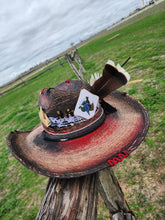 Load image into Gallery viewer, The &quot;Saving Up&quot; Lid
