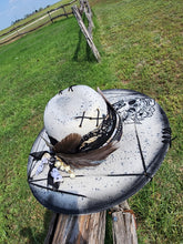 Load image into Gallery viewer, The &quot;Ghost&quot; Lid
