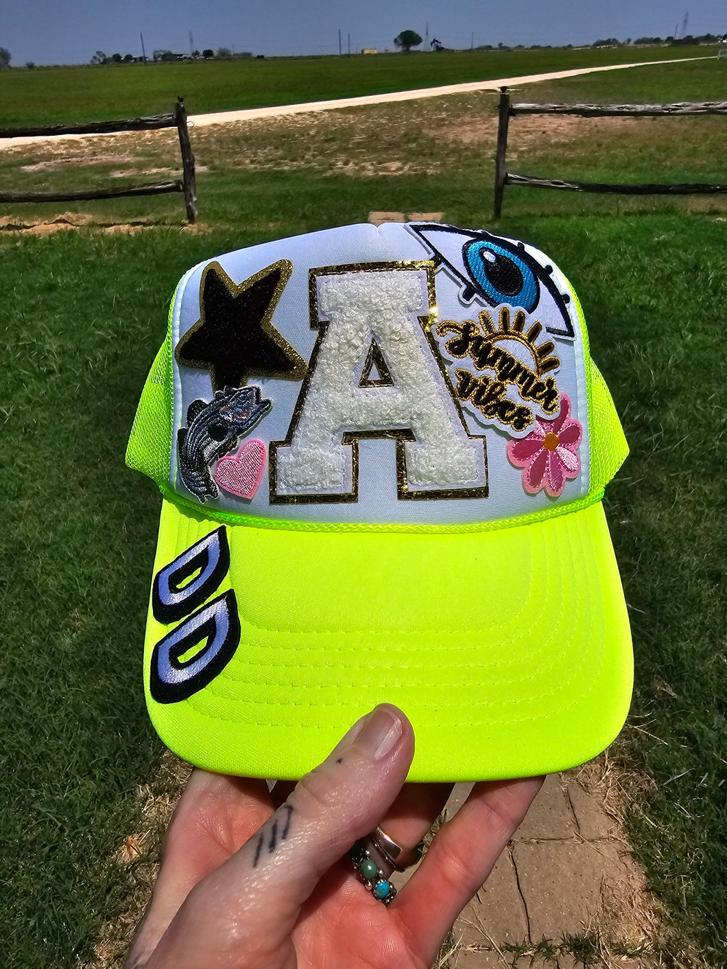 Amy R caps