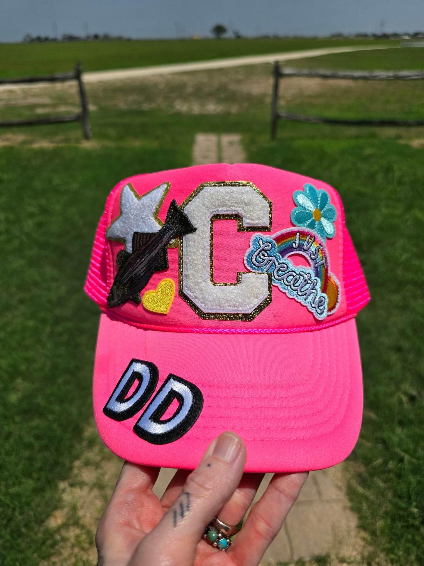 Amy R caps