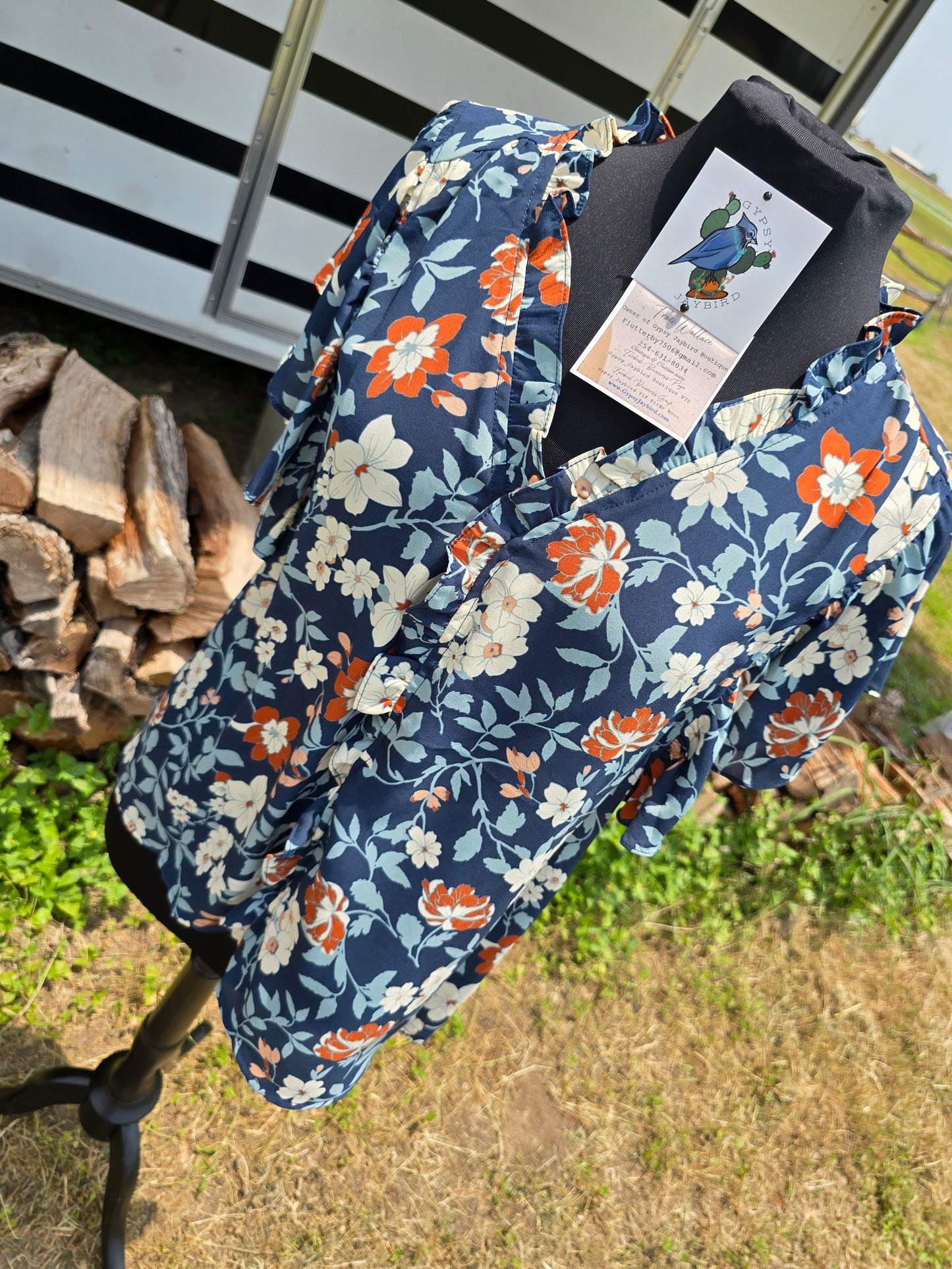 Flirty Floral Top