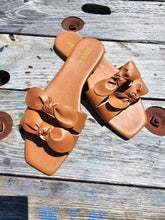 Load image into Gallery viewer, The Subtle Slidez
