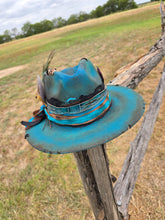 Load image into Gallery viewer, The &quot;Retouch&quot; Lid
