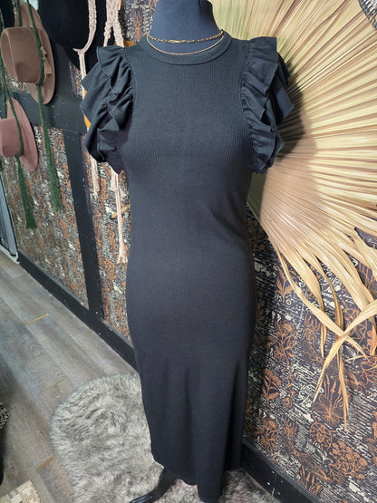 Black dress w/ ruffle sleeves