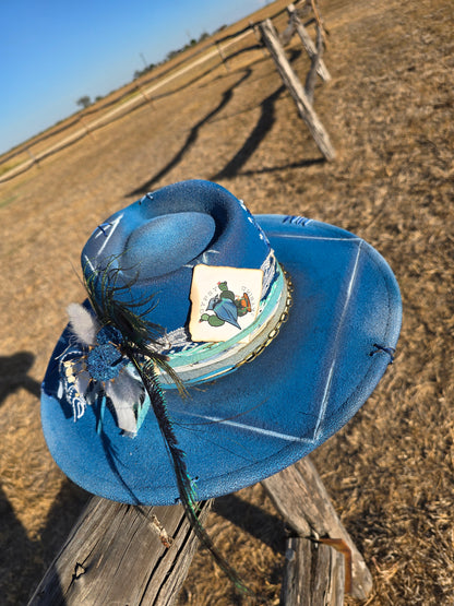 The "Blue Bonnet Dreams" Lid