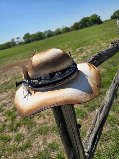 The "Amarillo Armadillo" Lid