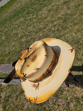 Load image into Gallery viewer, The &quot;Eastwood&quot; Lid
