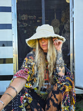 Load image into Gallery viewer, The &quot;Shade Me&quot; Bucket Lid
