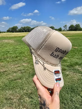 Load image into Gallery viewer, Charmed Cap Chain
