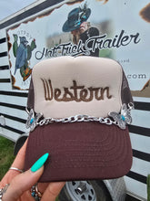 Load image into Gallery viewer, Chunky Trucker Cap Chainz
