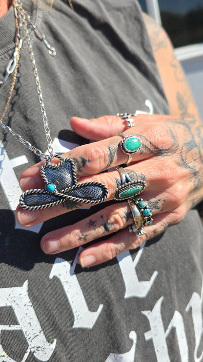 Hats off necklace