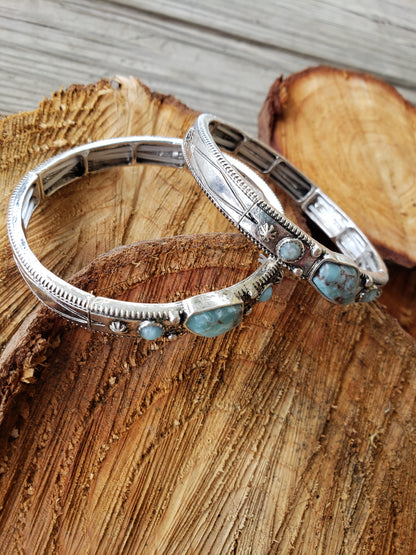 Oblong triple stone stretch bracelet