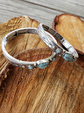 Load image into Gallery viewer, Oblong triple stone stretch bracelet
