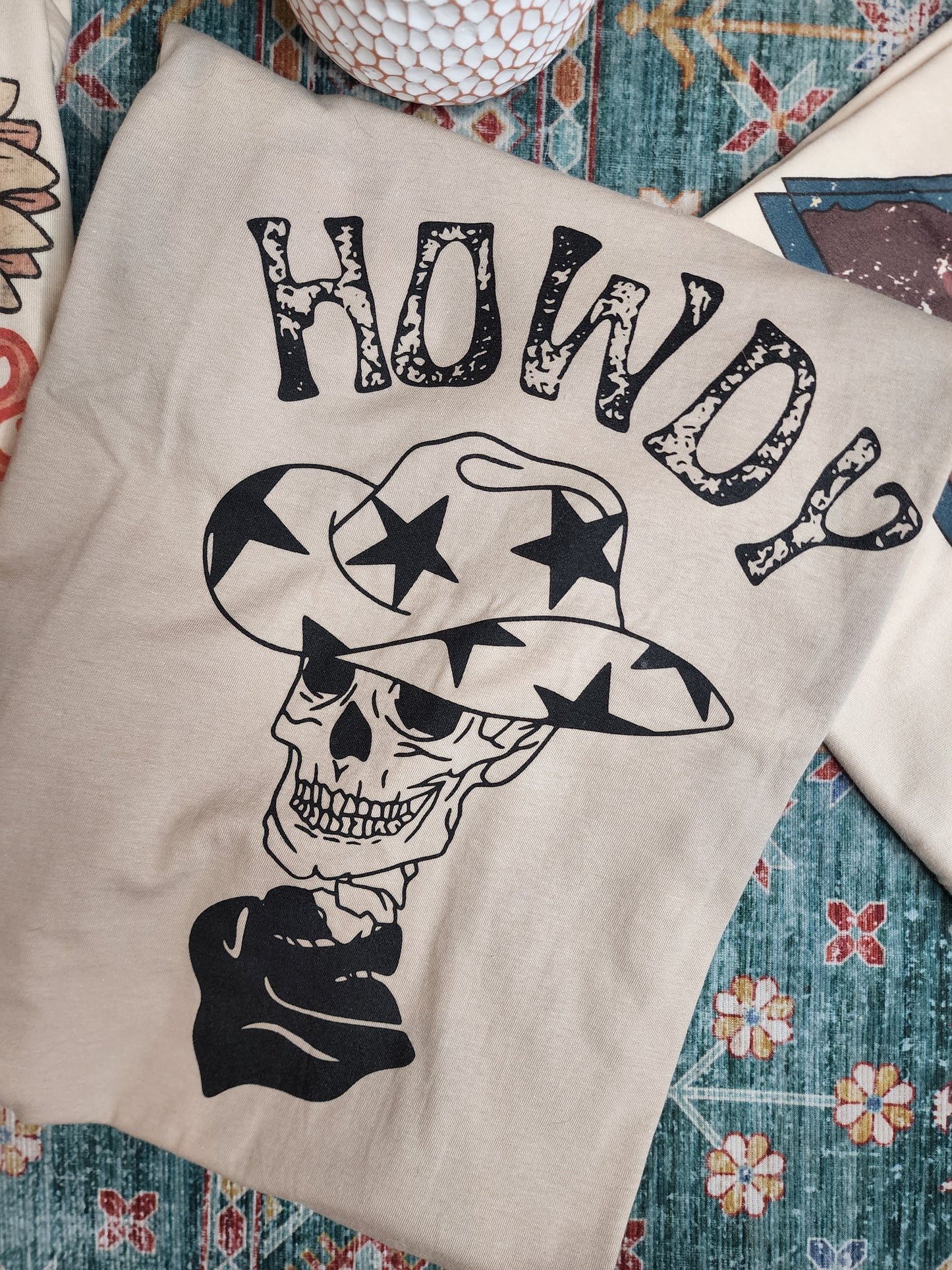 The "Howdy Star" Tee